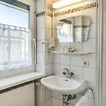 Haus Voglreiter * كابرون